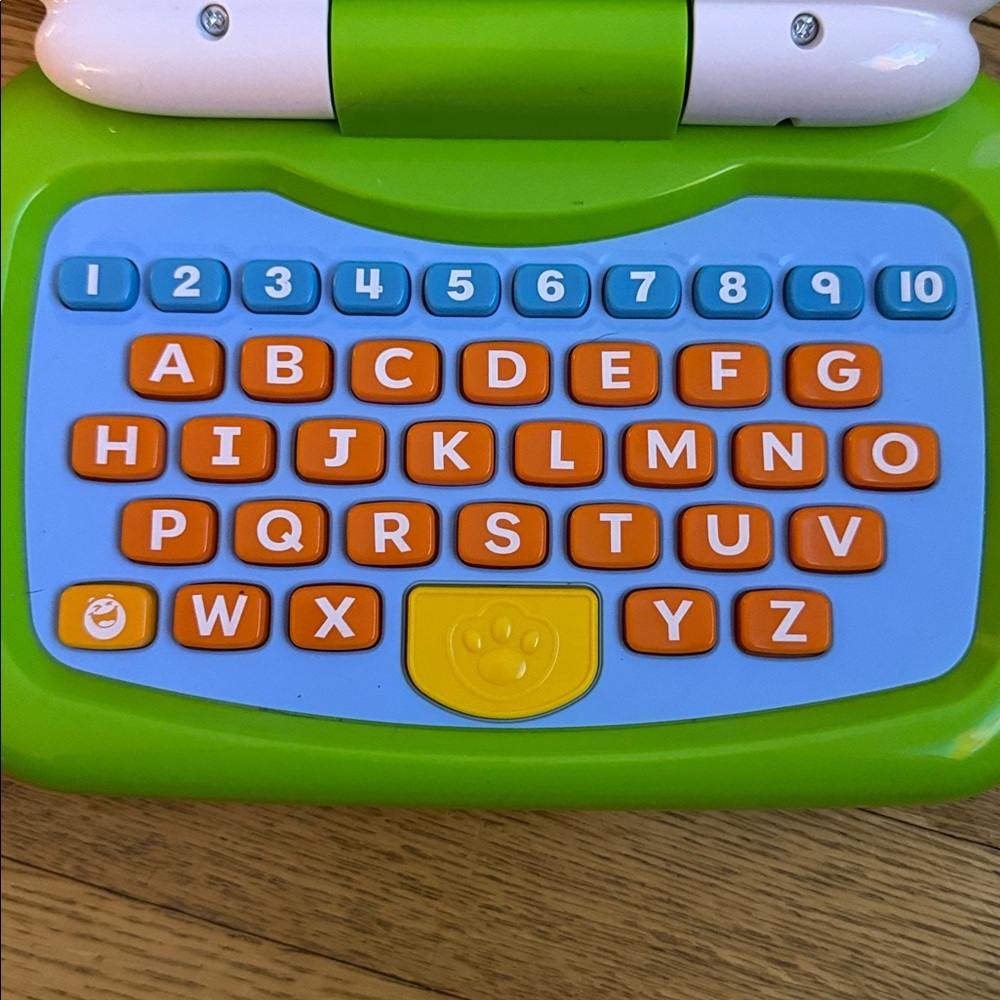 LeapFrog 2-in-1 LeapTop Touch - Picture 6 of 6